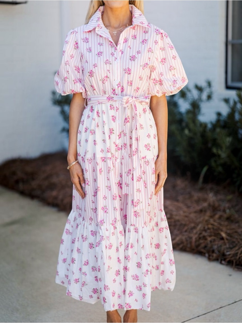 Pink & White Floral Tiered Cotton Puff Sleeve Dress Sz Medium - Picture 2 of 12